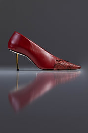 SCARPIN AMÉLIE - couro de pirarucu e pelica vermelho fired/ salto aço banhado a ouro