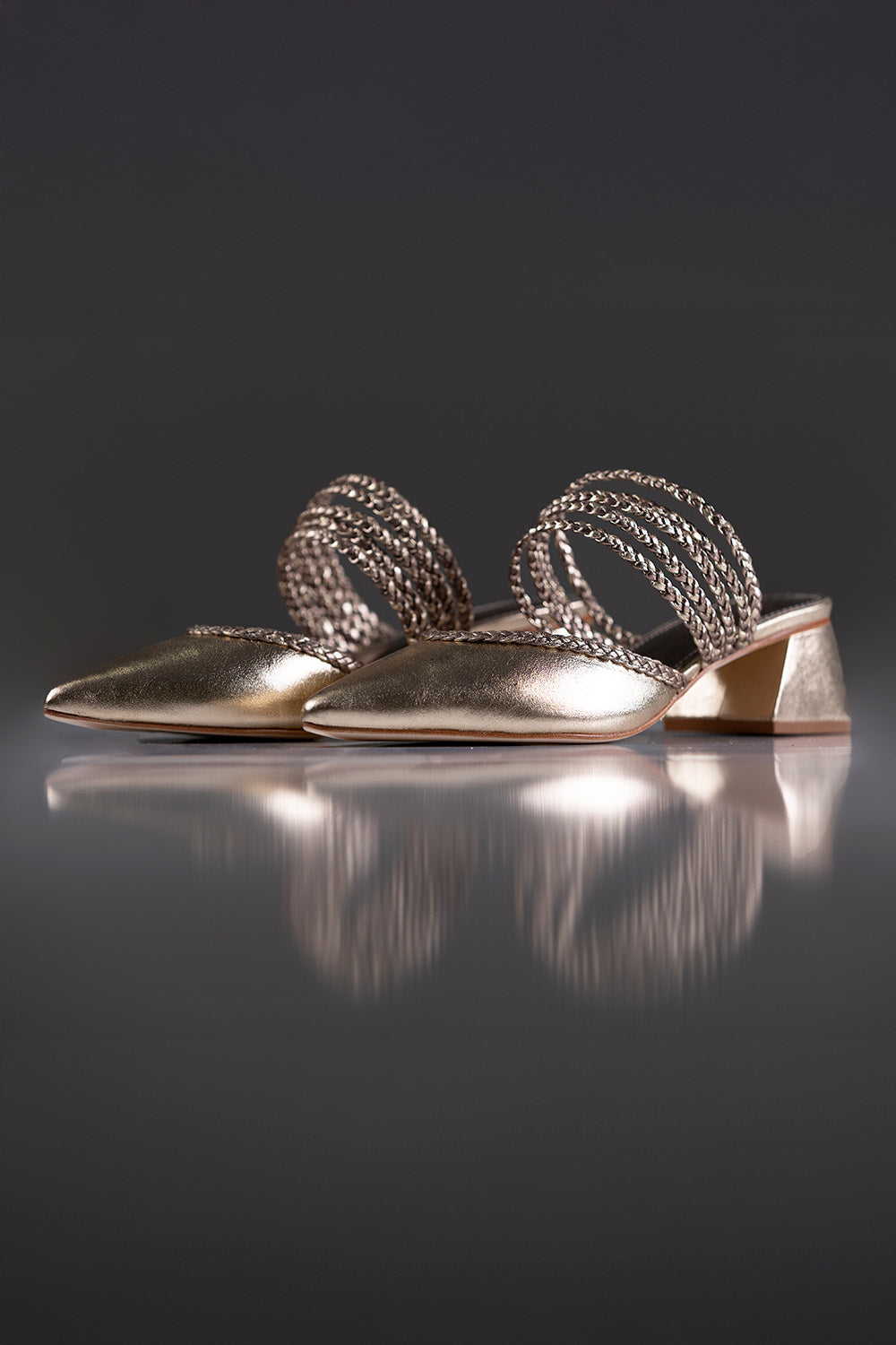 MULE CECÍLIA - couro champagne e prata velho