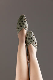 SLINGBACK GUILHERMINA - couro verde erva
