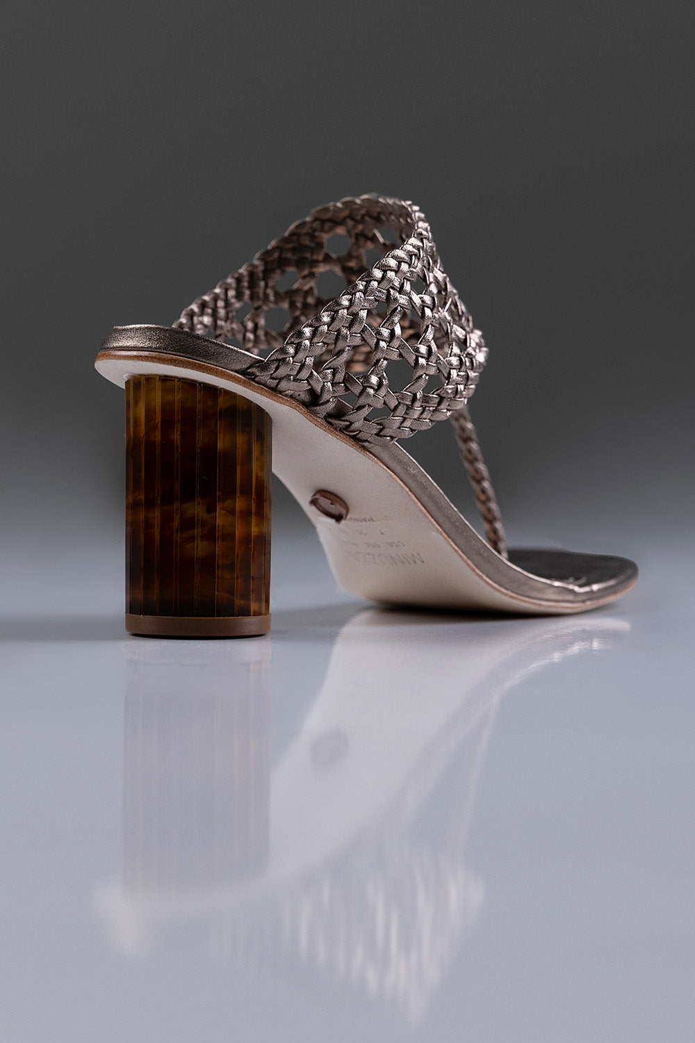 TAMANCO KAYA - couro prata velho/ salto tartaruga