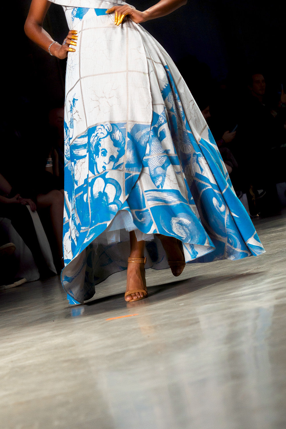 SANDÁLIA MARIA VITÓRIA - couro caramelo