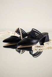 MULE CECÍLIA - couro preto metalizado