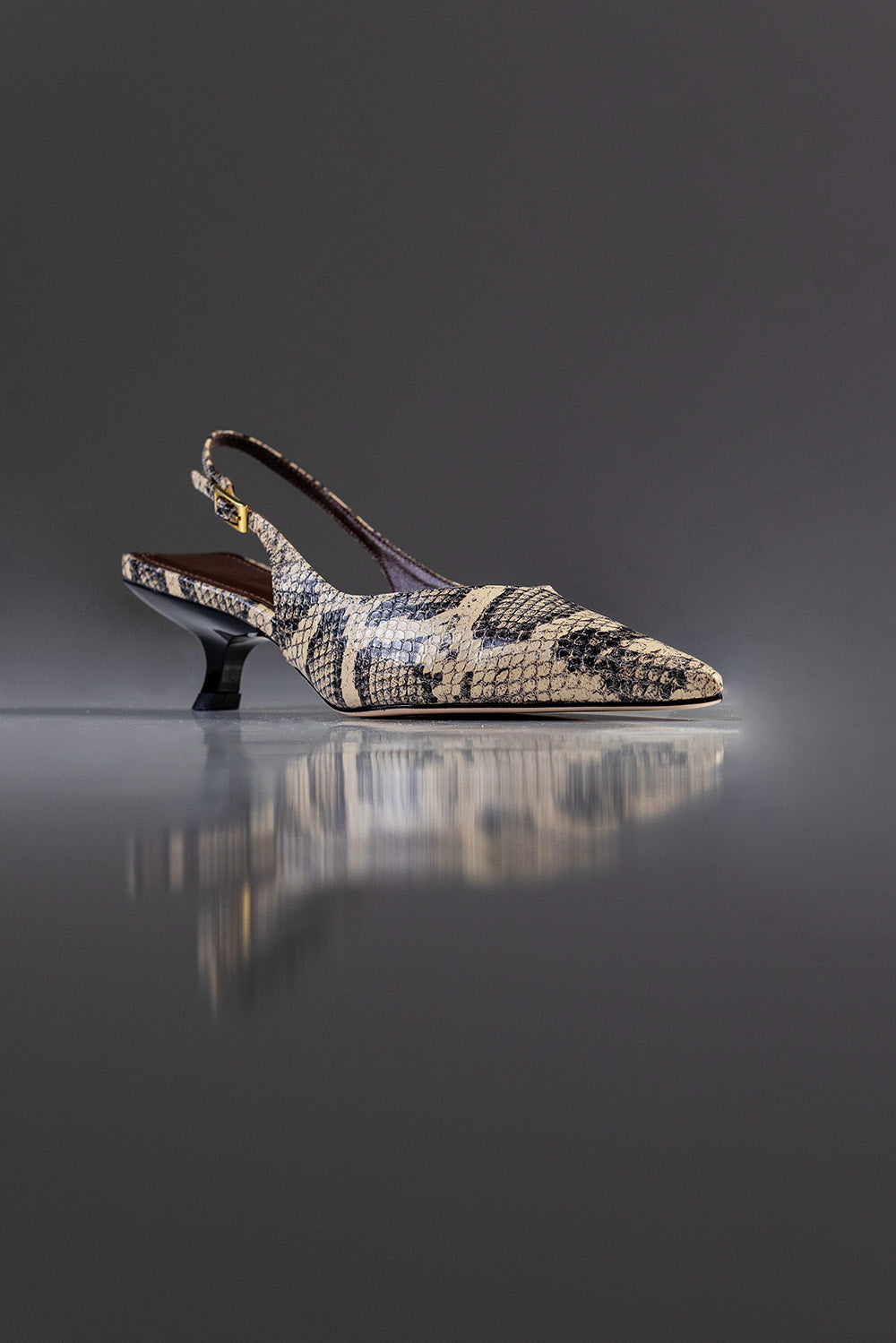 SLINGBACK GEORGINA - couro python porcelana