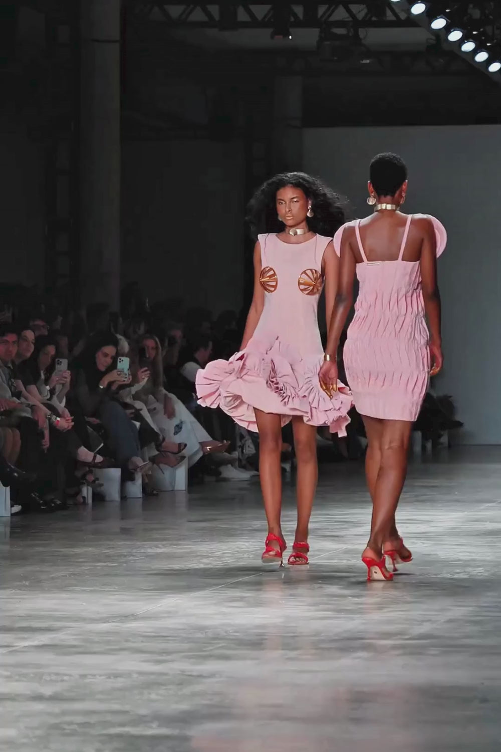 TAMANCO OLÍVIA - couro vermelho e laranja