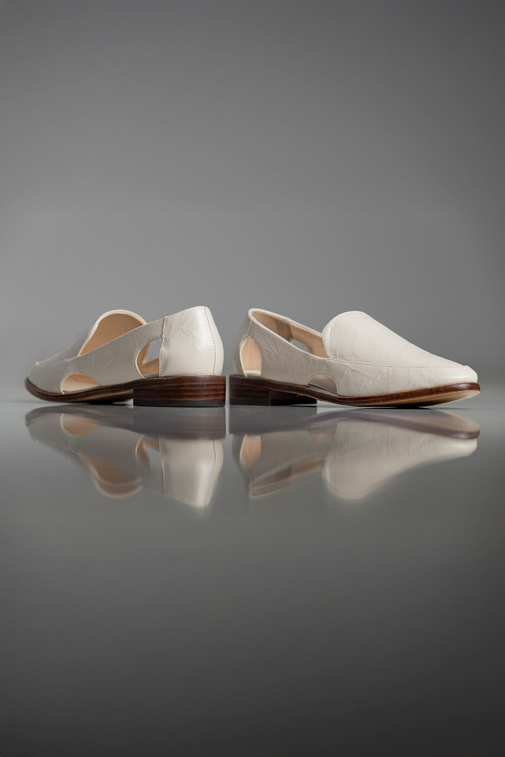 MOCASSIM ADRIANA - couro efeito crinkle off white
