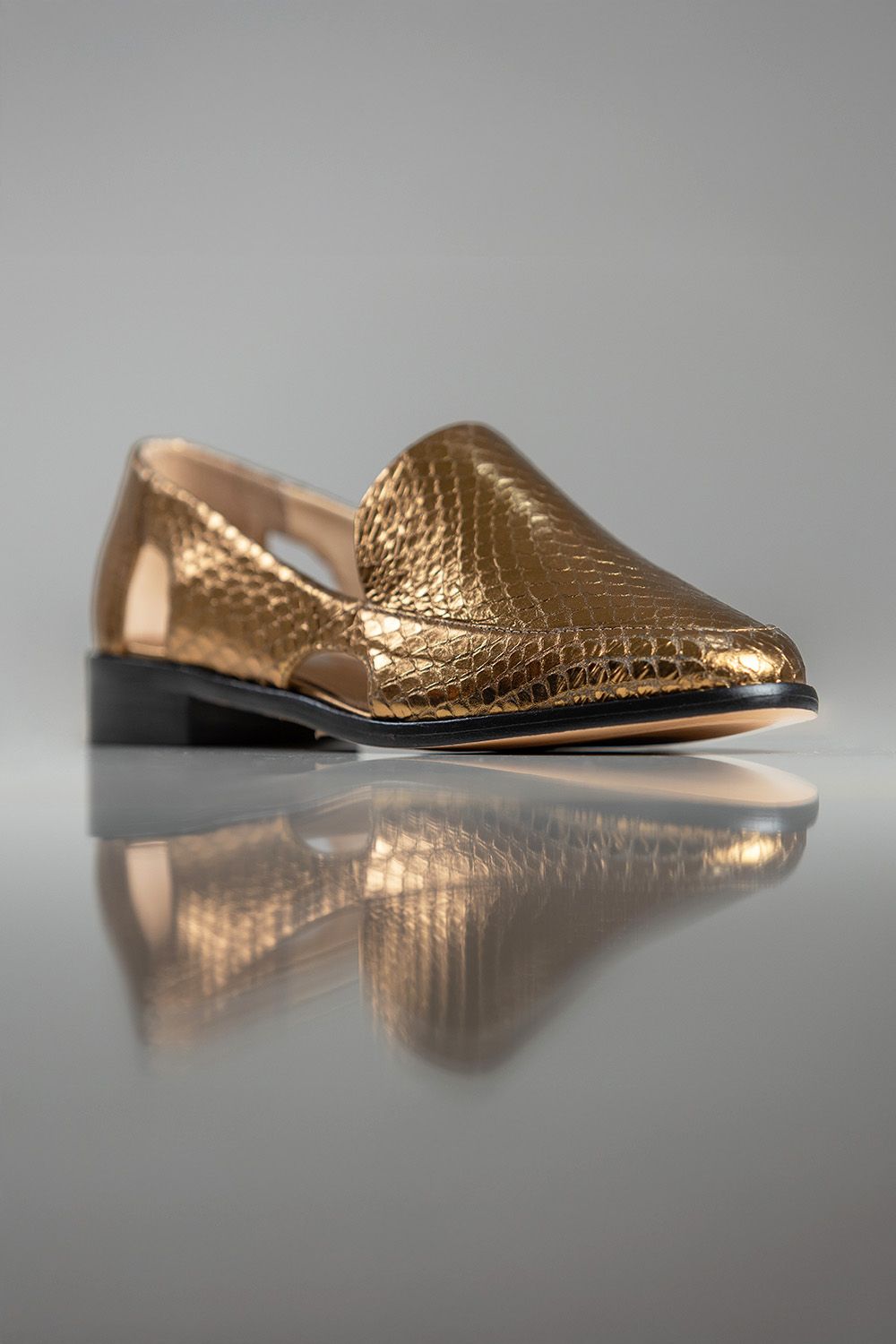 MOCASSIM ADRIANA - couro tipo escamado bronze