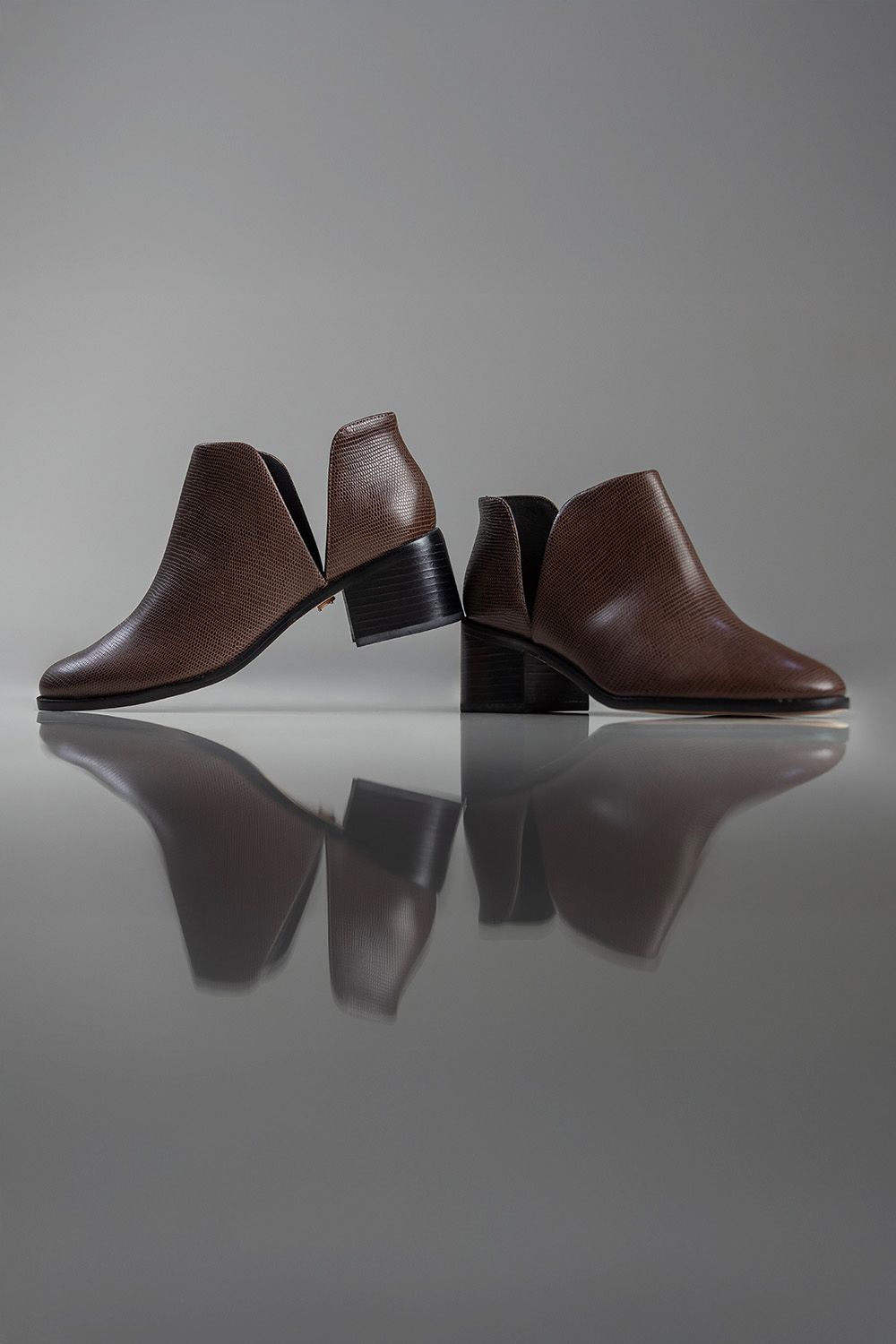 BOTA BEATRIZ - couro tipo lezard café