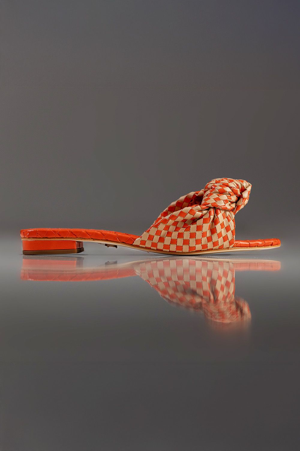 FLAT MARTINA - couro laranja e nude