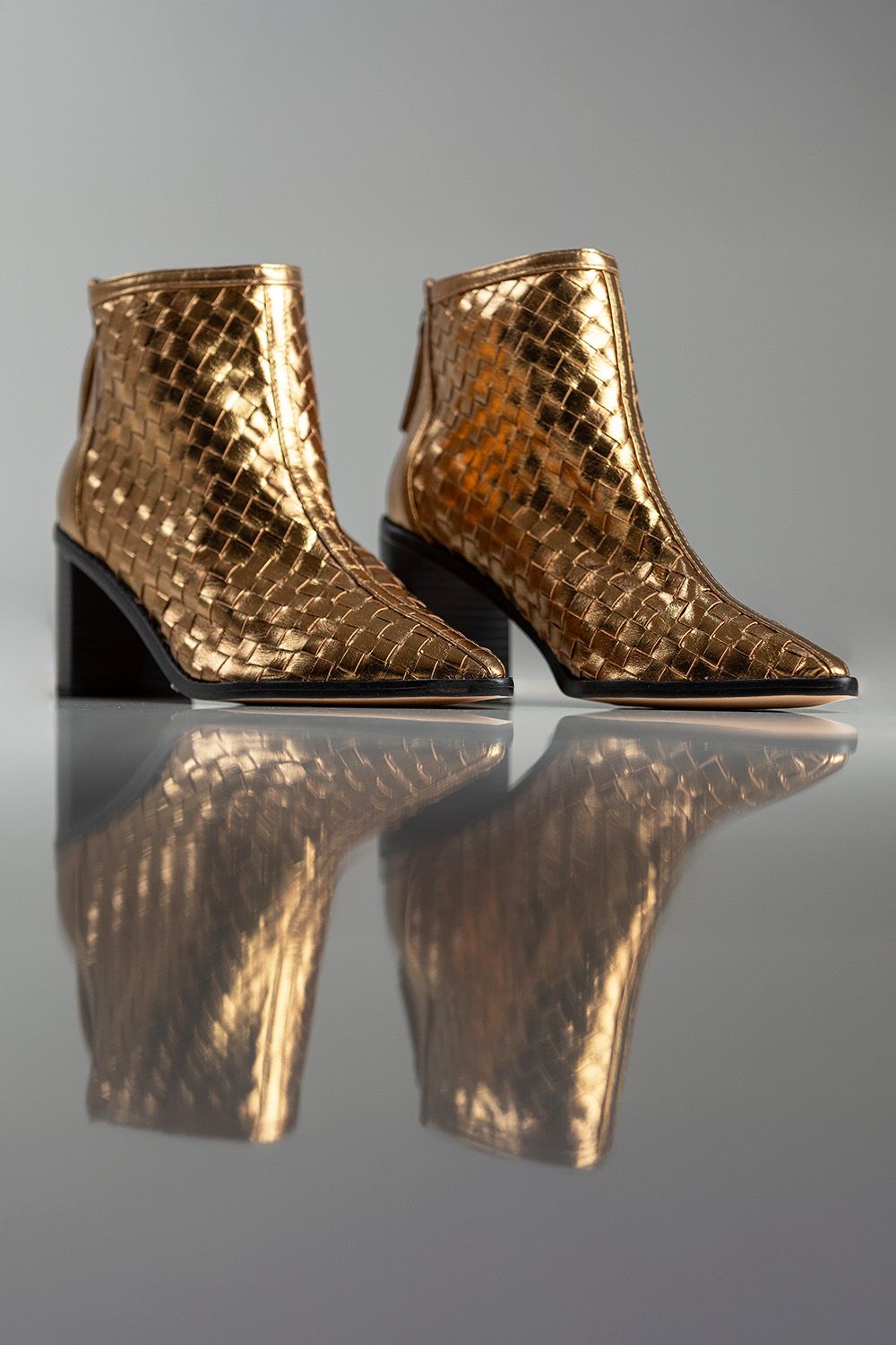 BOTA SOFIA  - couro bronze