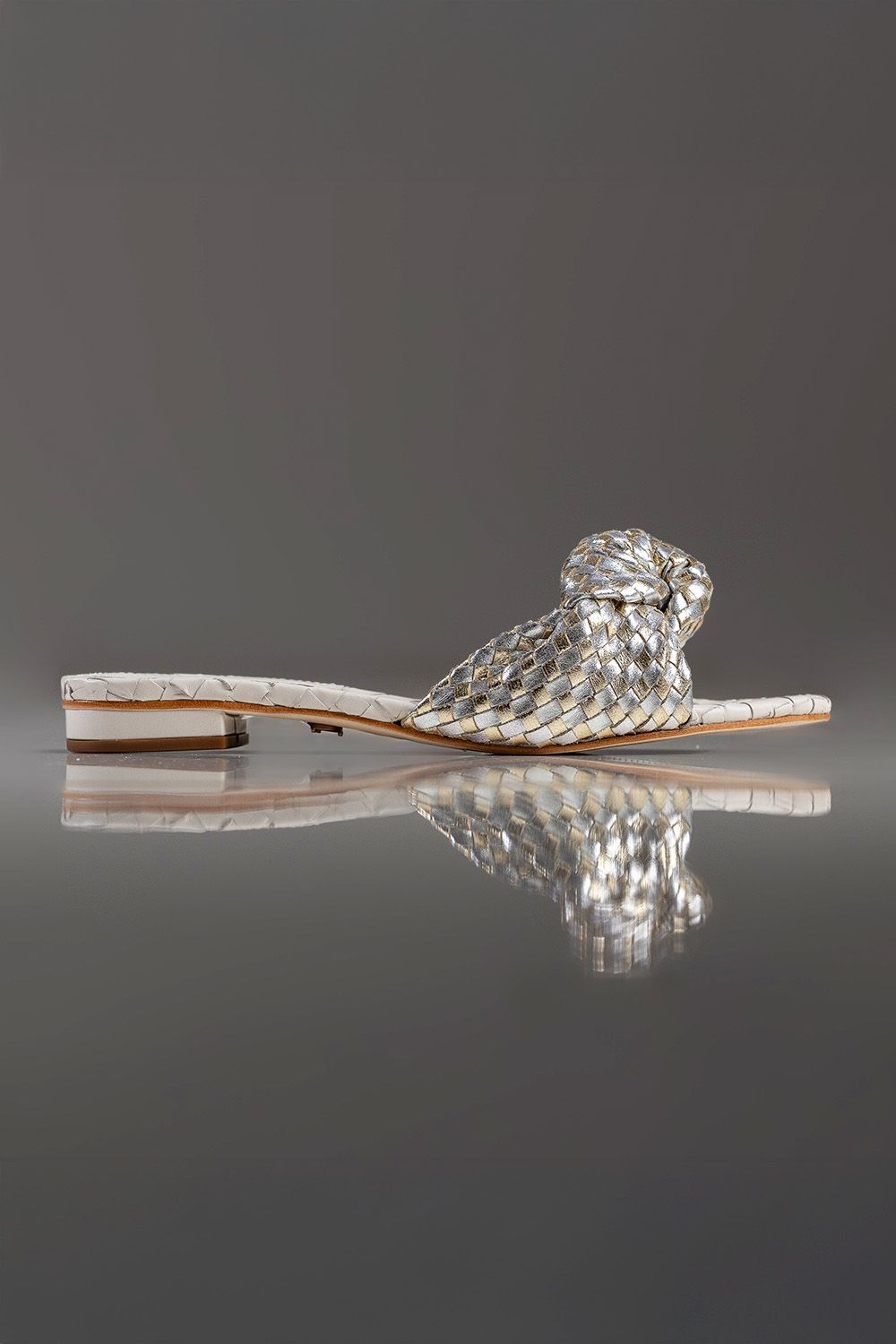 FLAT MARTINA - couro champagne, prata e off white