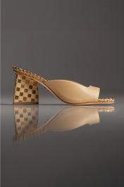 TAMANCO CELINA - couro nude e bronze
