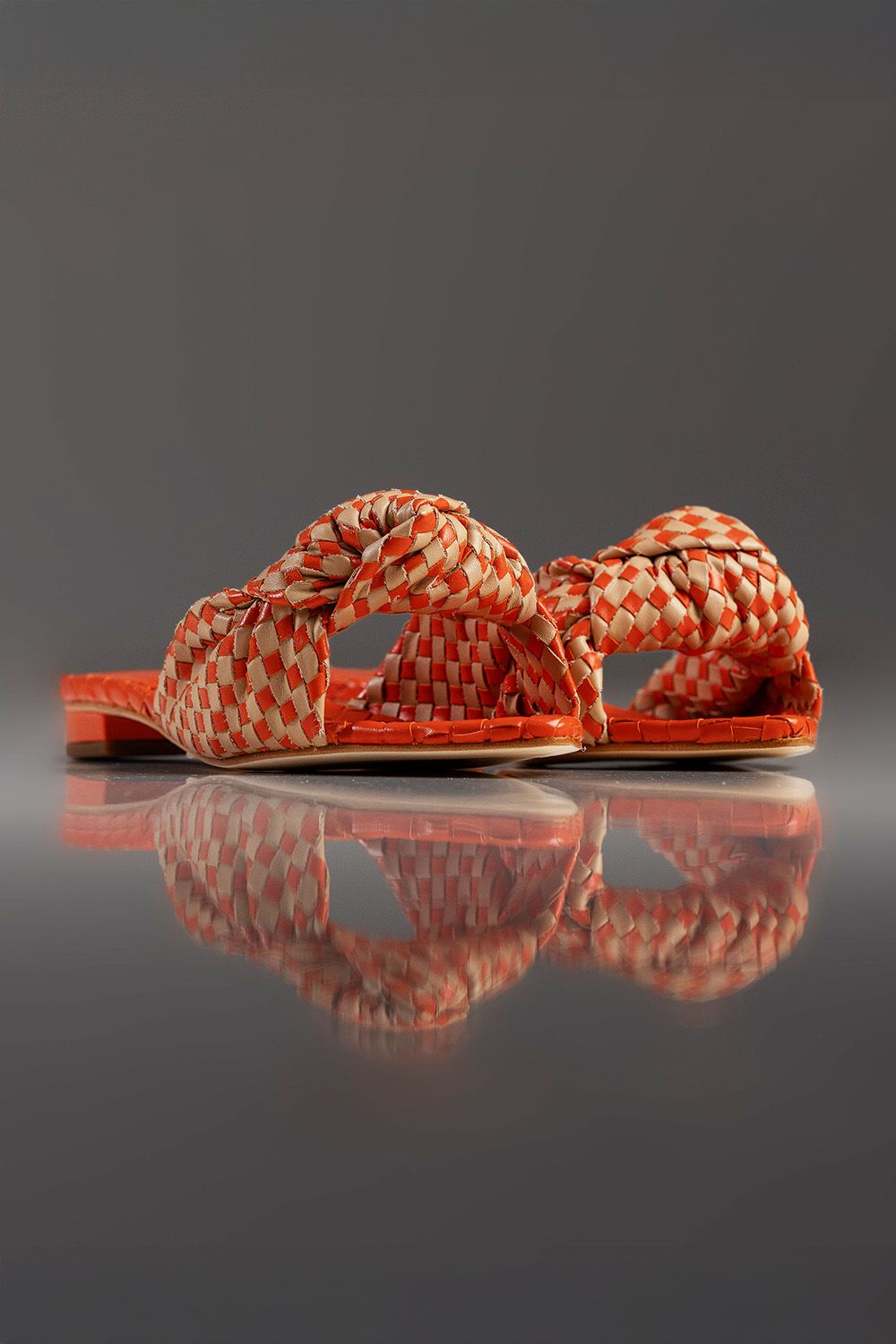 FLAT MARTINA - couro laranja e nude
