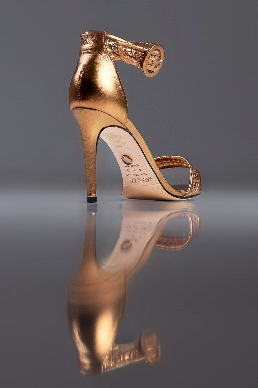 SANDÁLIA MARIA VITÓRIA - couro bronze