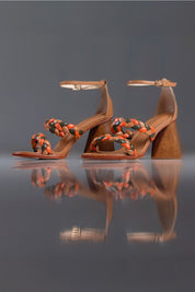 SANDÁLIA MARINA - couro caramelo, laranja e verde musgo/ salto madeira