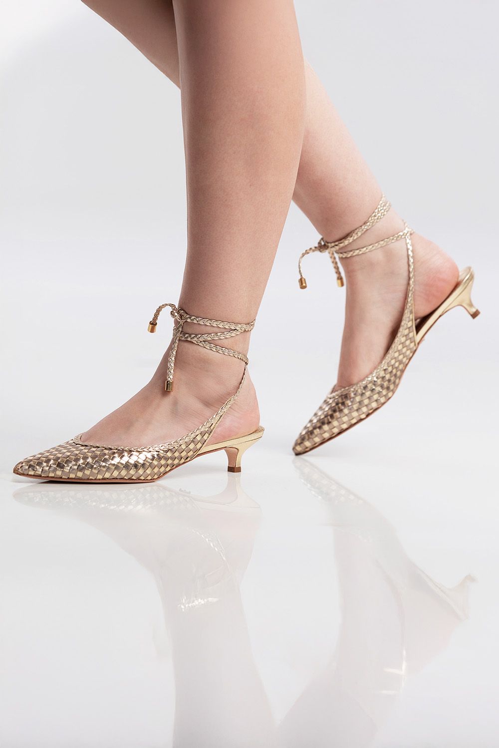 SLINGBACK GEÓRGIA - couro champagne e prata velho