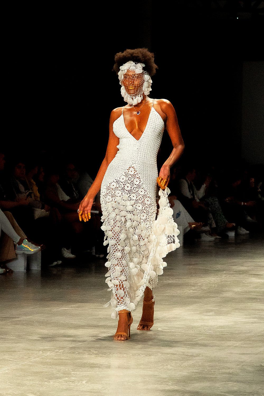 SANDÁLIA MARIA VITÓRIA - couro caramelo